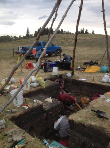 BARA and Blackfeet THPO crew excavating the Billy Big Spring site